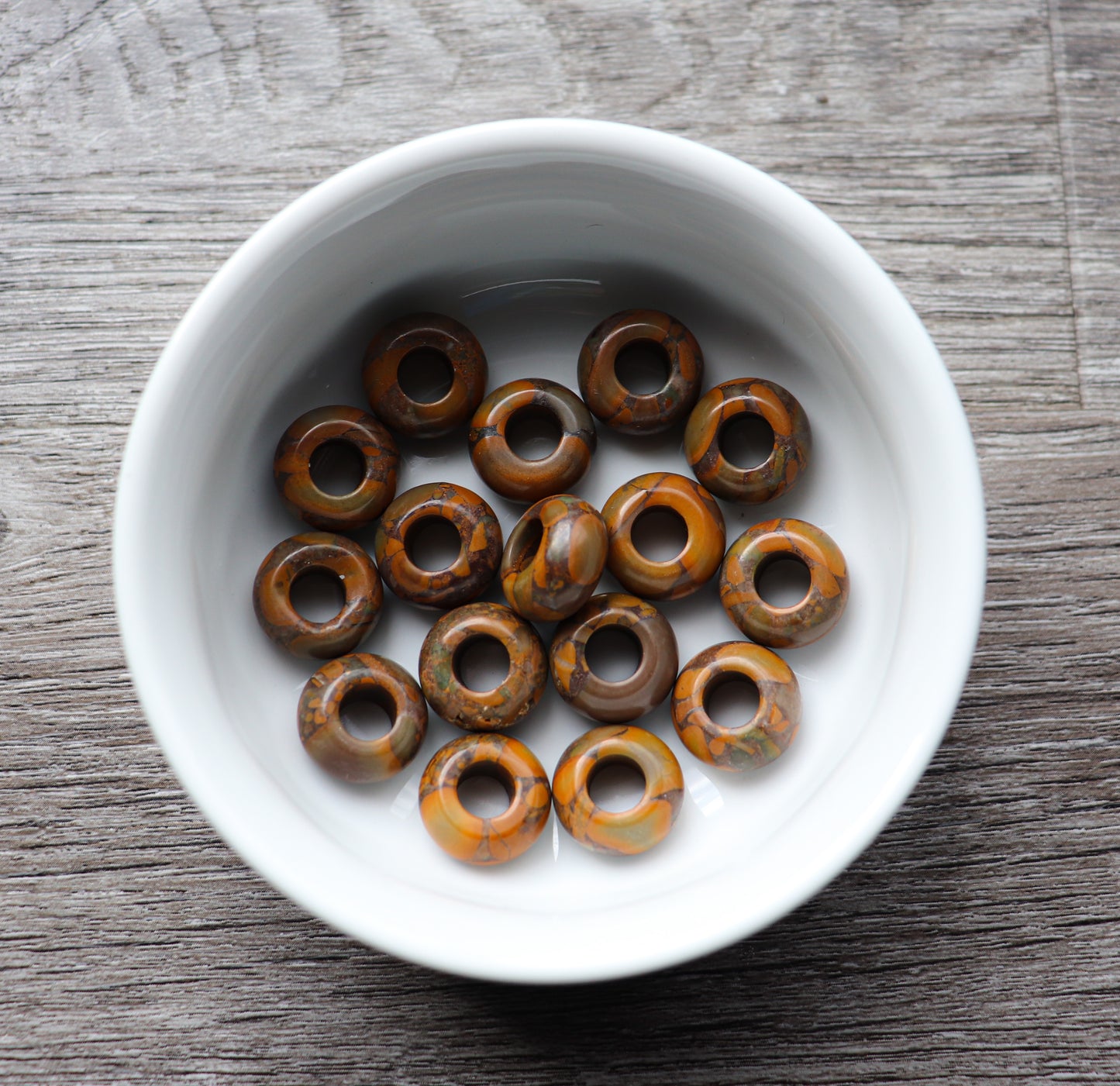 Bamboo Leaf Agate Loc Bead